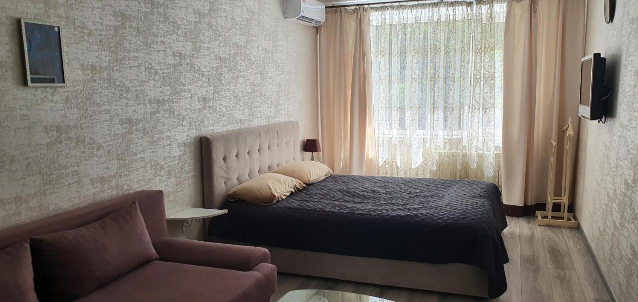 Квартира " A Quiet Place" Apartment Kamianets-Podilskyi Exterior photo