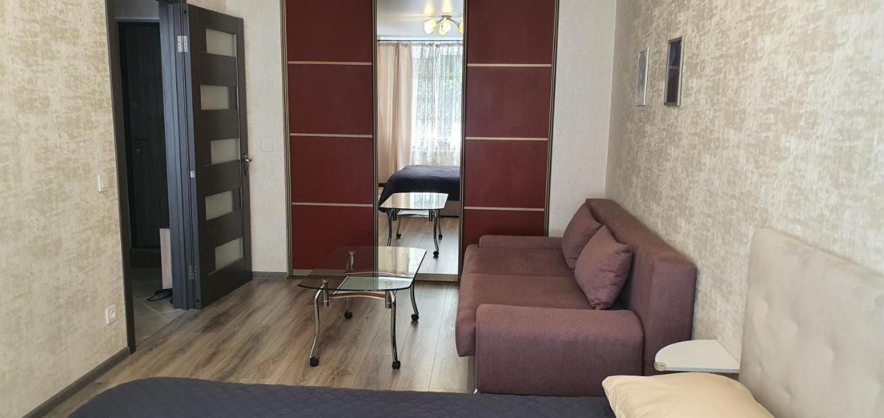 Квартира " A Quiet Place" Apartment Kamianets-Podilskyi Exterior photo