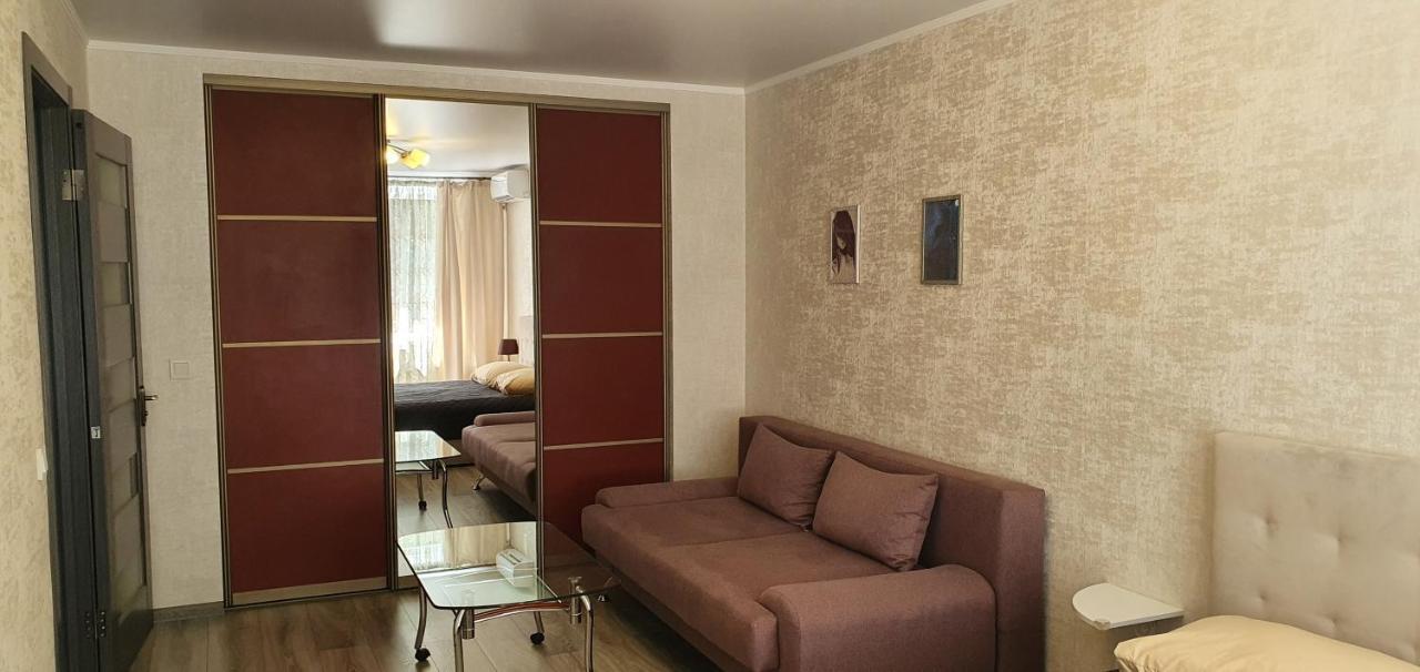 Квартира " A Quiet Place" Apartment Kamianets-Podilskyi Exterior photo